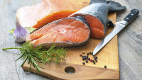 Eating fatty fish can actually protect the brain from mercury toxicity