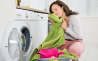 Avoid Toxic Chemical Fabric Softeners – Make Your Own