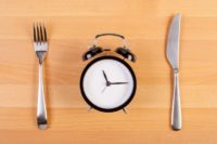 6 Reasons You Should Try Intermittent Fasting & How To Do It