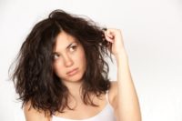 5 Reasons To Go “No ‘Poo” + 5 Alternative Ways To Wash Your Hair