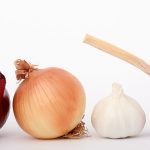 Eating more garlic and onions linked to a 79% drop in colorectal cancer risk