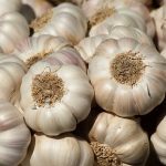 Buyer beware: Eating Chinese garlic is a risky health decision