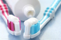 Study: Ingredient in toothpaste and mouthwash linked to antibiotic resistance