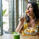 Mindful eating improves digestive function, study suggests